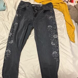 Black floral embroidered jeans #floraljeans #jeans #goth #alt